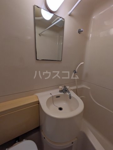 13/30 洗面