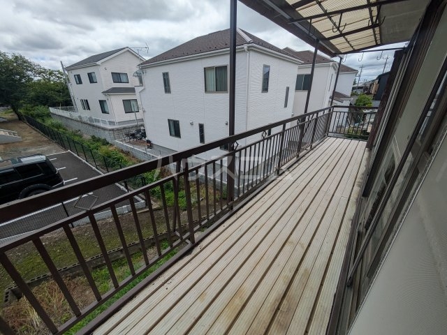 23/30 バルコニー