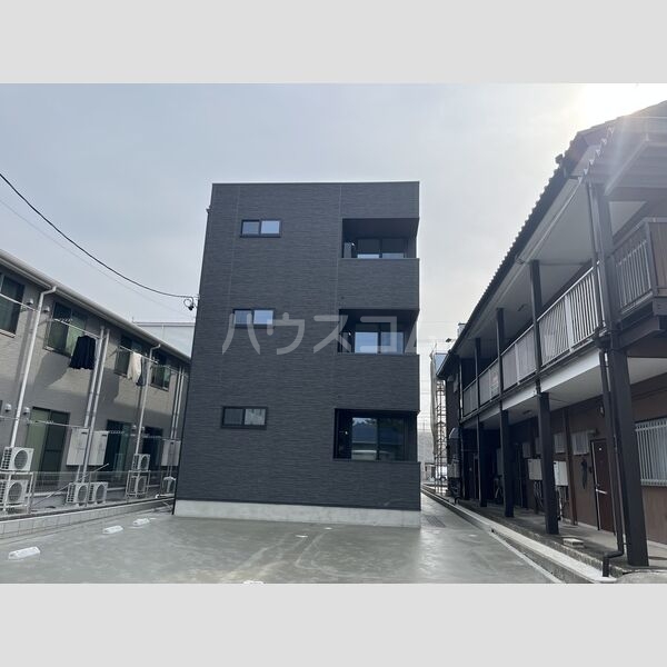 1/25 外観