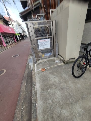 22/30 駐車場