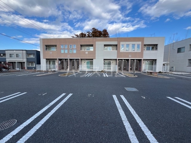 2/4 駐車場
