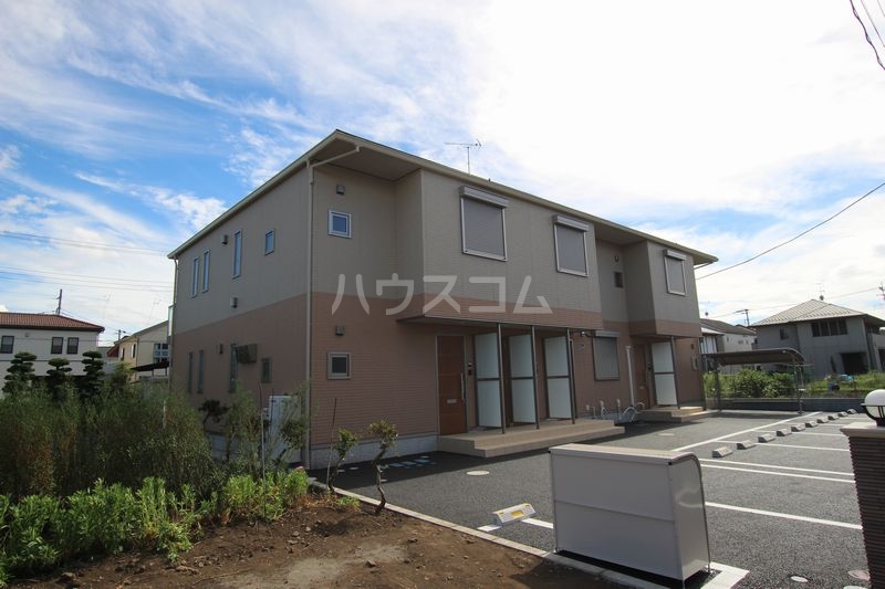 16/20 駐車場