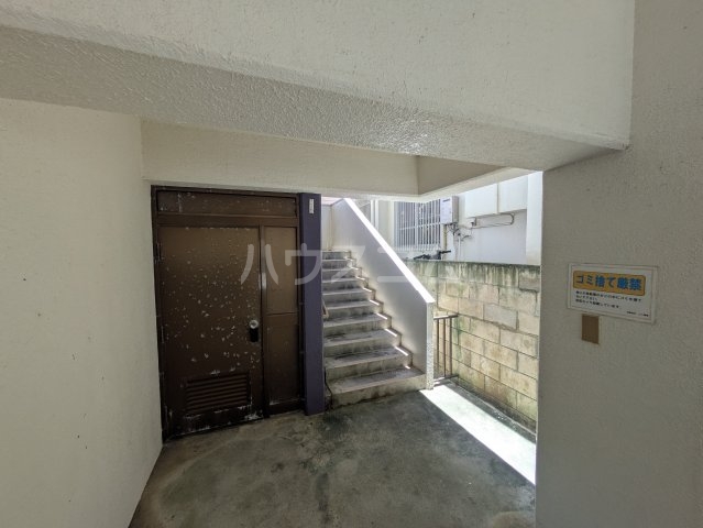 20/24 エントランス