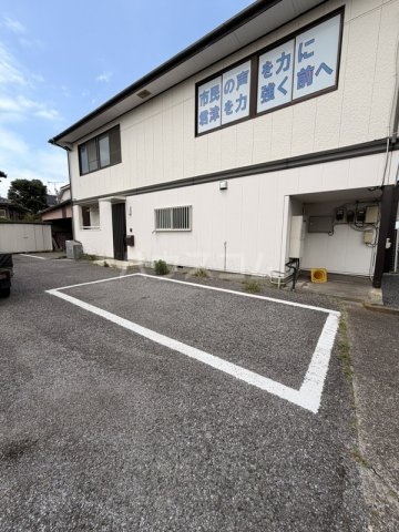 21/22 駐車場