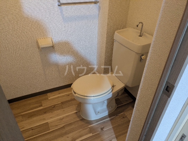14/30 トイレ
