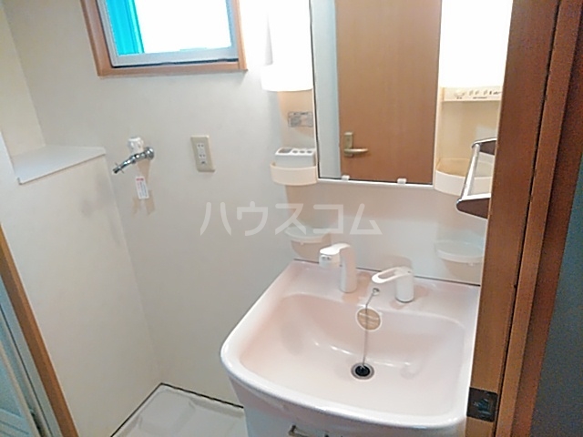 13/30 洗面