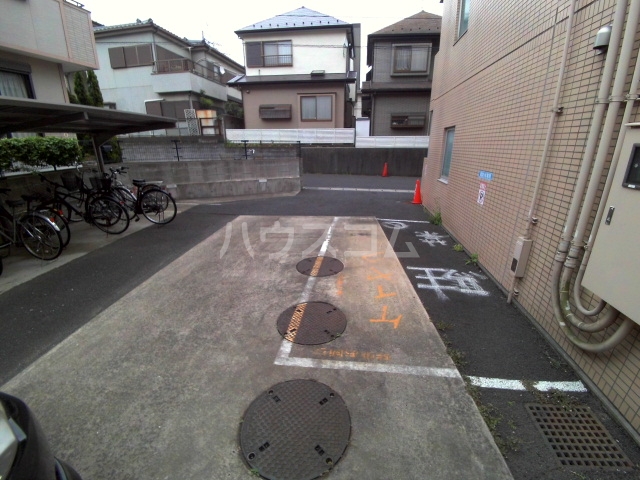 4/12 駐車場