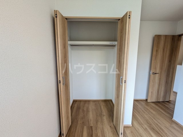 13/30 収納