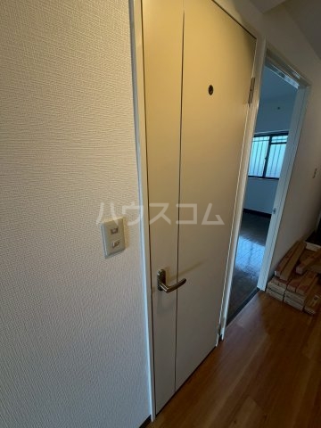 13/30 収納