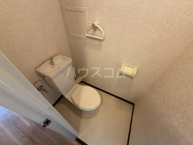 22/30 トイレ