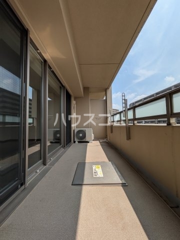 21/30 バルコニー