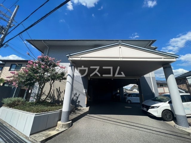 14/20 駐車場