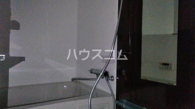 16/30 浴室