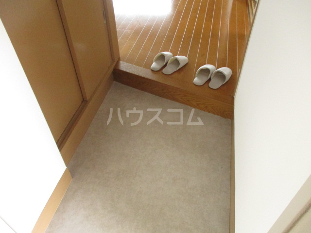 14/30 玄関