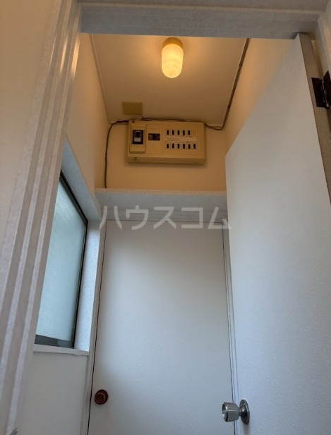 15/30 玄関