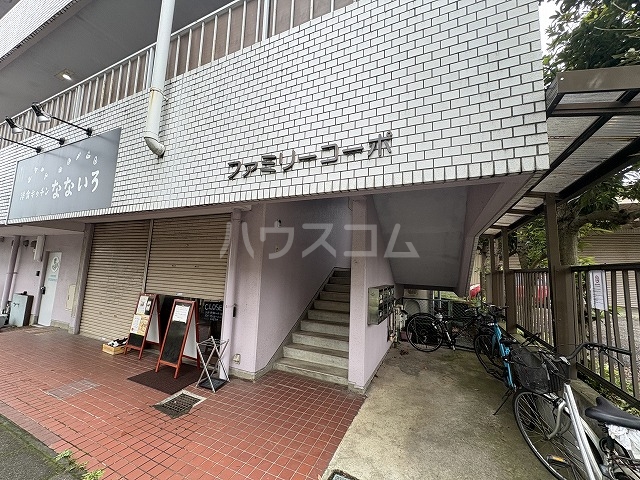 29/30 エントランス