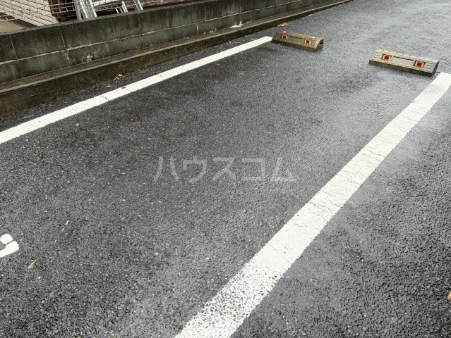 4/5 駐車場