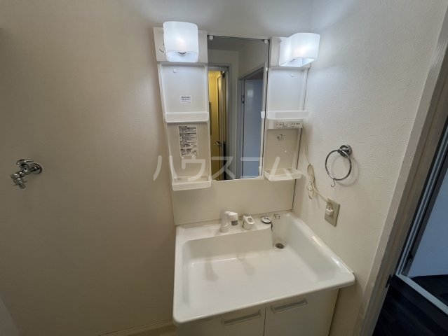 13/30 洗面