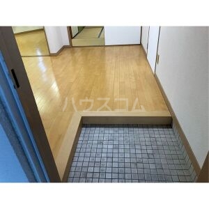 5/18 玄関