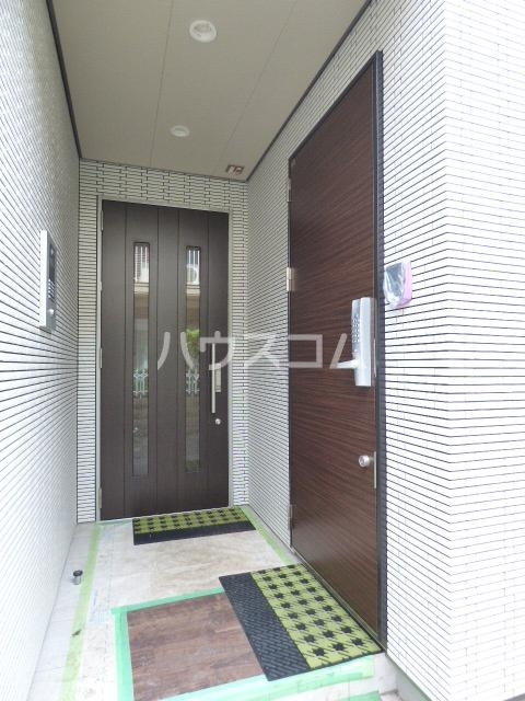 2/5 エントランス