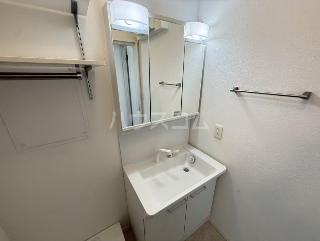 24/30 洗面