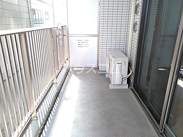 14/27 バルコニー