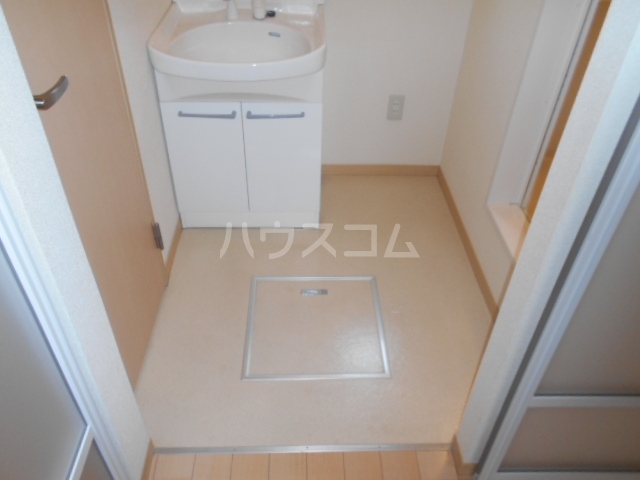 13/30 玄関