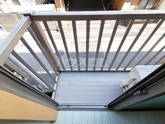 20/30 バルコニー