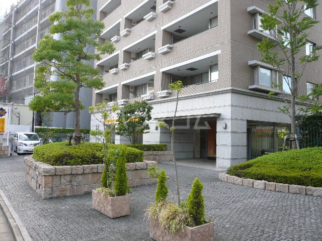 1/2 エントランス