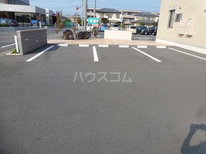 19/30 駐車場