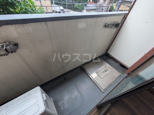 19/30 バルコニー