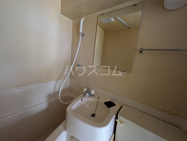 15/30 洗面