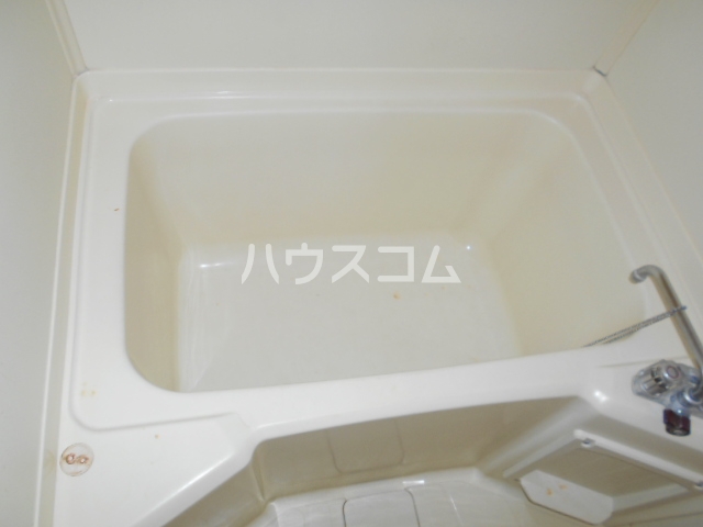 13/30 浴室
