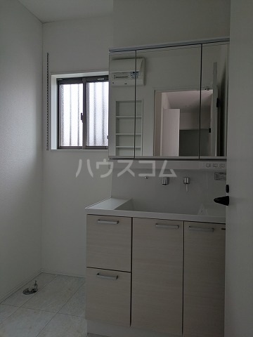 17/30 洗面