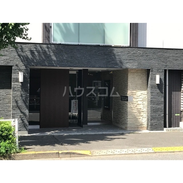 21/24 エントランス