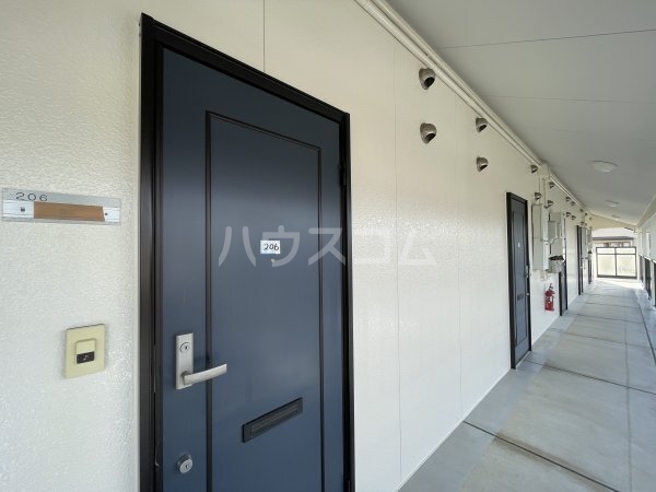 20/30 エントランス