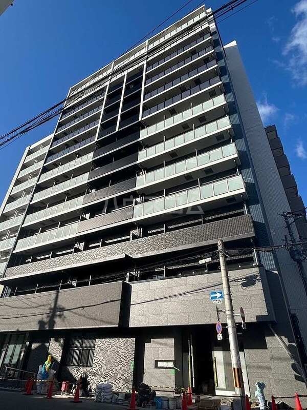 1/8 外観