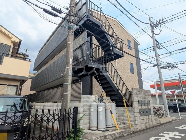 2/30 外観
