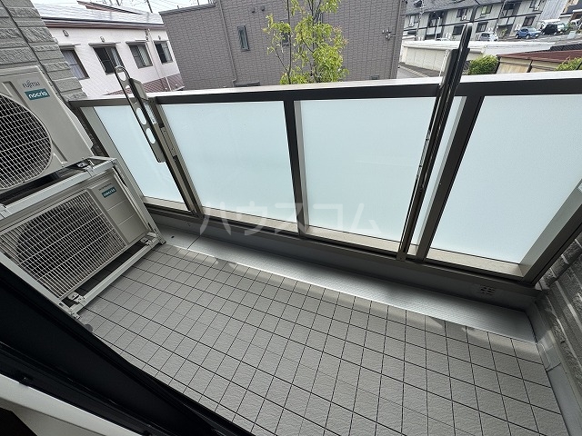 21/30 バルコニー