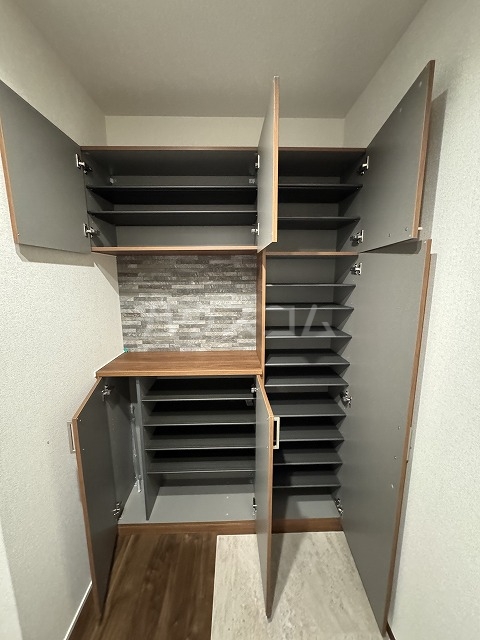 13/30 玄関