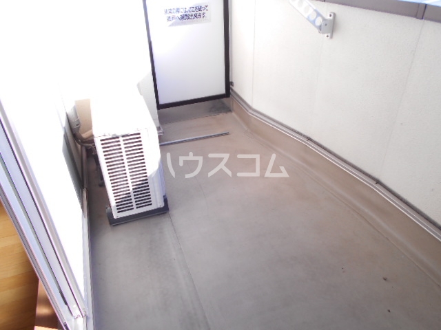 16/27 バルコニー