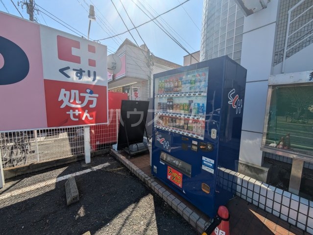 22/30 エントランス