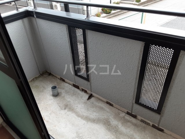 15/27 バルコニー