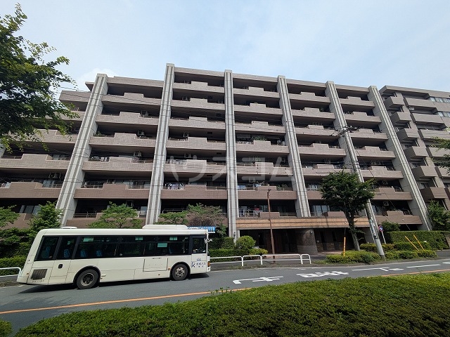2/30 外観
