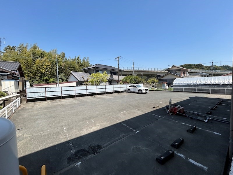 19/27 駐車場