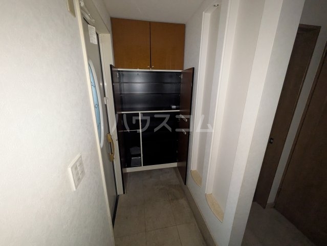 13/30 玄関