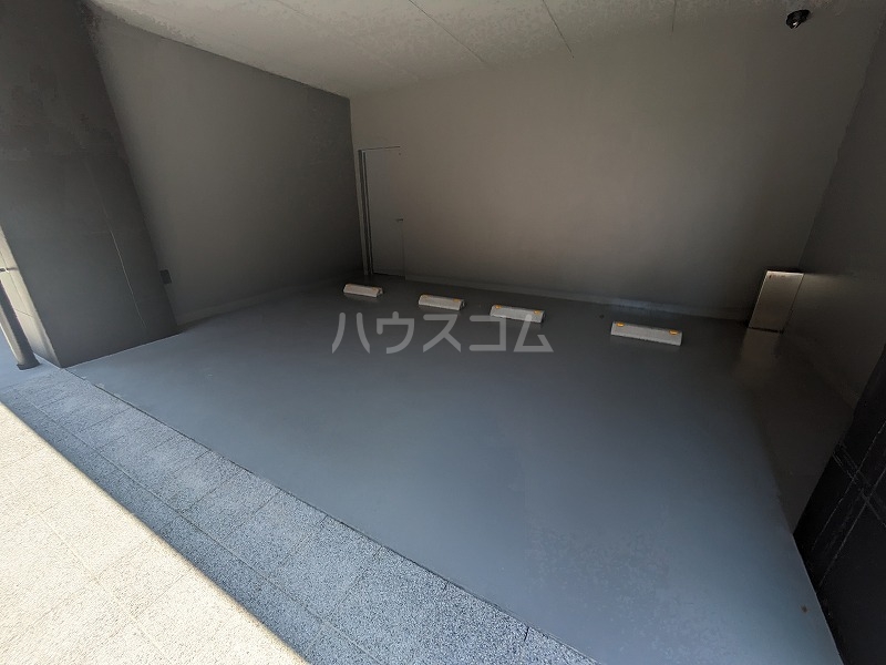 22/30 駐車場