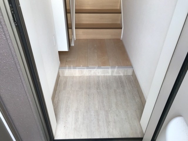 5/24 玄関