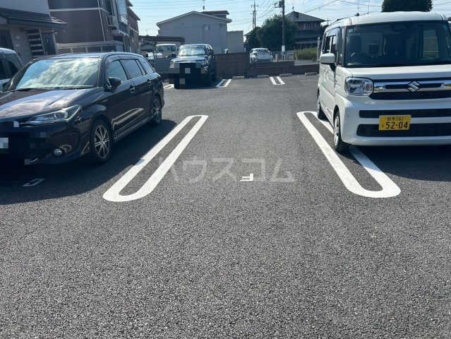 8/12 駐車場
