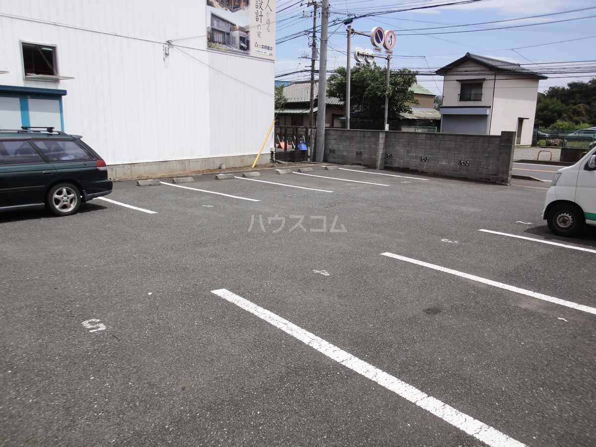 15/25 駐車場